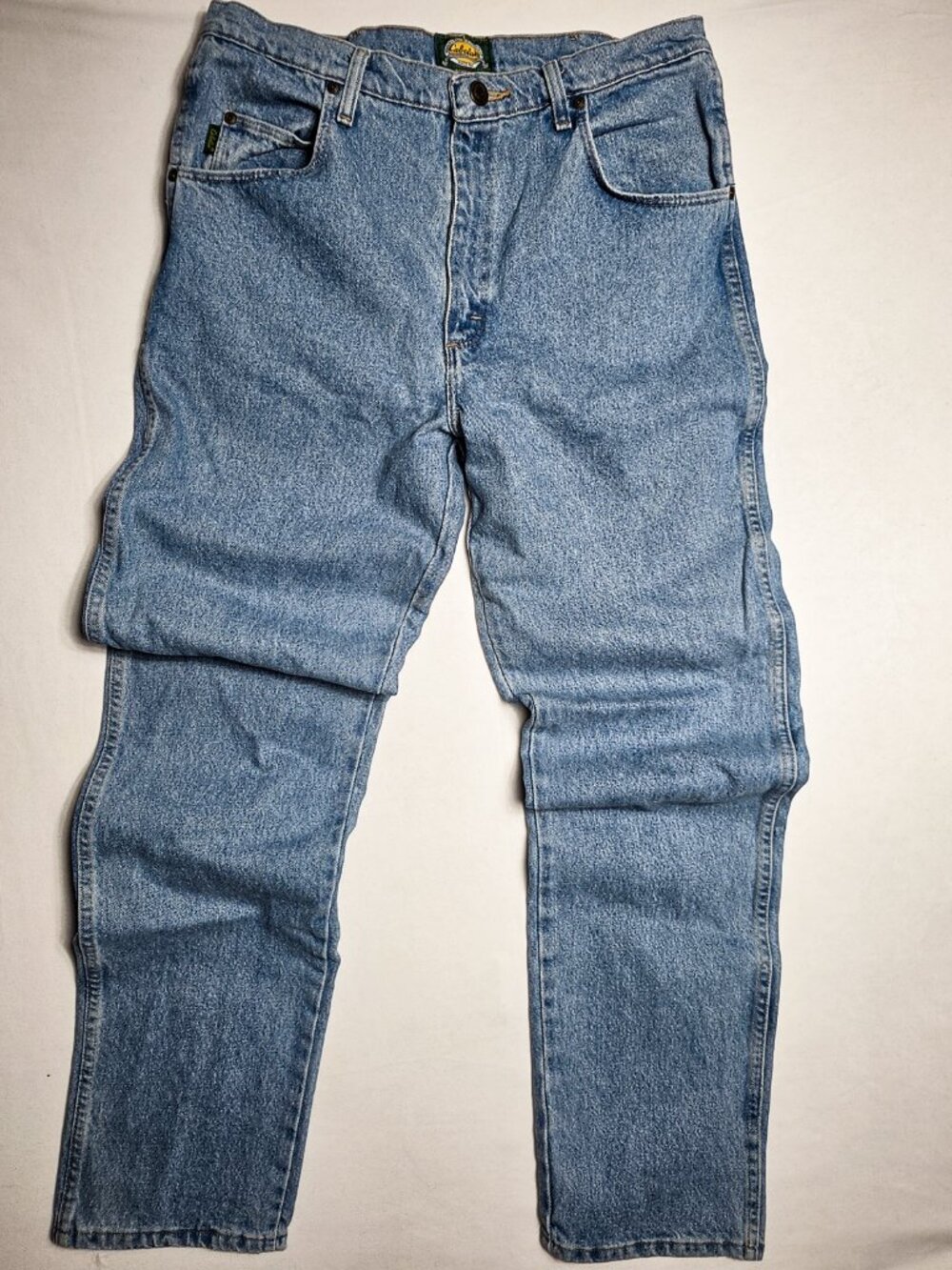 Cabelas mens blue denim jeans size 36x36 medium wash straight leg